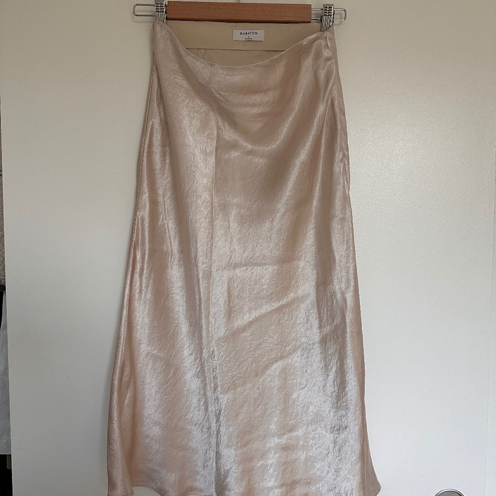 Aritizia - Babaton - Slip Satin Midi Skirt - "Denude" Color (Cream) - Size 6